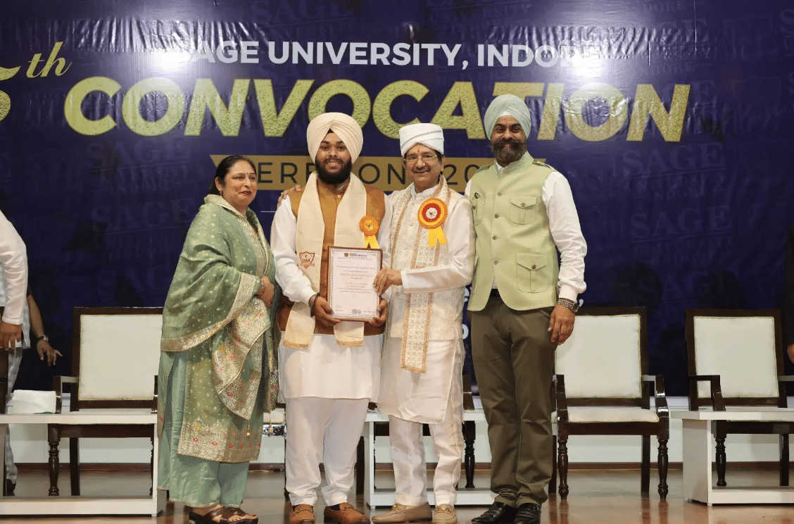 SAGE University Indore Convocation photo 4